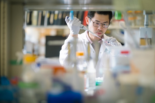 A man working in a lab